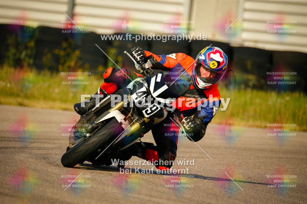 _MOT5419 | Hier findet Ihr Bilder von Touristenfahrten auf der Nürburgring Nordschleife oder von anderen Veranstaltungen die ich besucht habe. Viel Spass beim Durch Schauen 