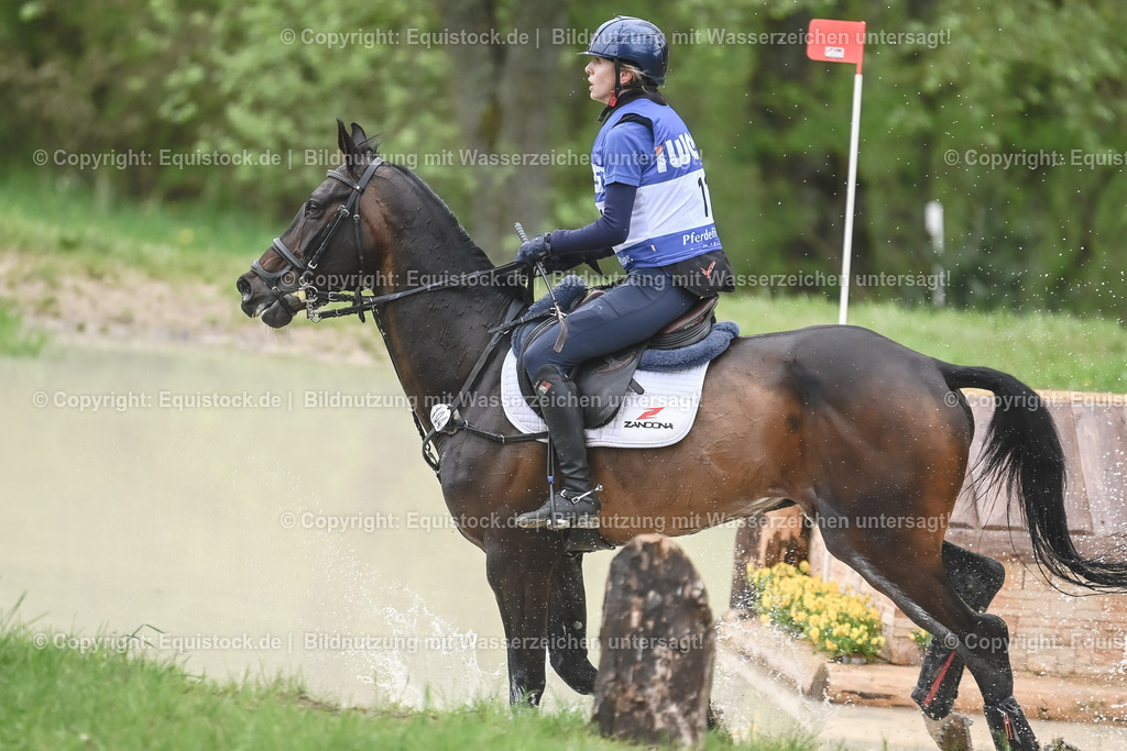 20230513_CCI4_Gelände_0137 | equistock