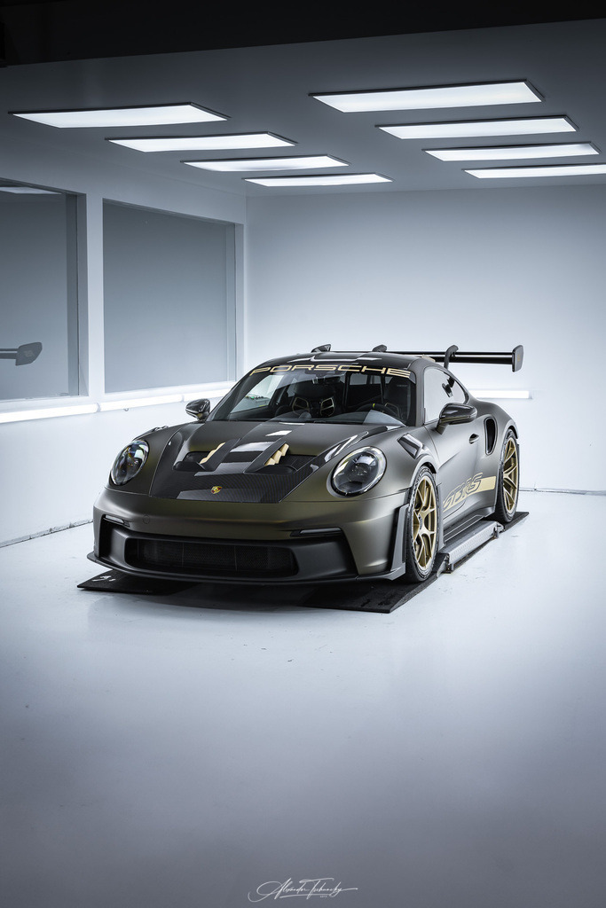 R6AT1429 _Alexander Tschuncky | Entdecken Sie die faszinierende Welt von Alexander Tschuncky Arts: Kreative Fotografie, atemberaubende Automobilkunst und hochwertiger Bilderdruck. Lassen Sie sich inspirieren! - Realisiert mit Pictrs.com
