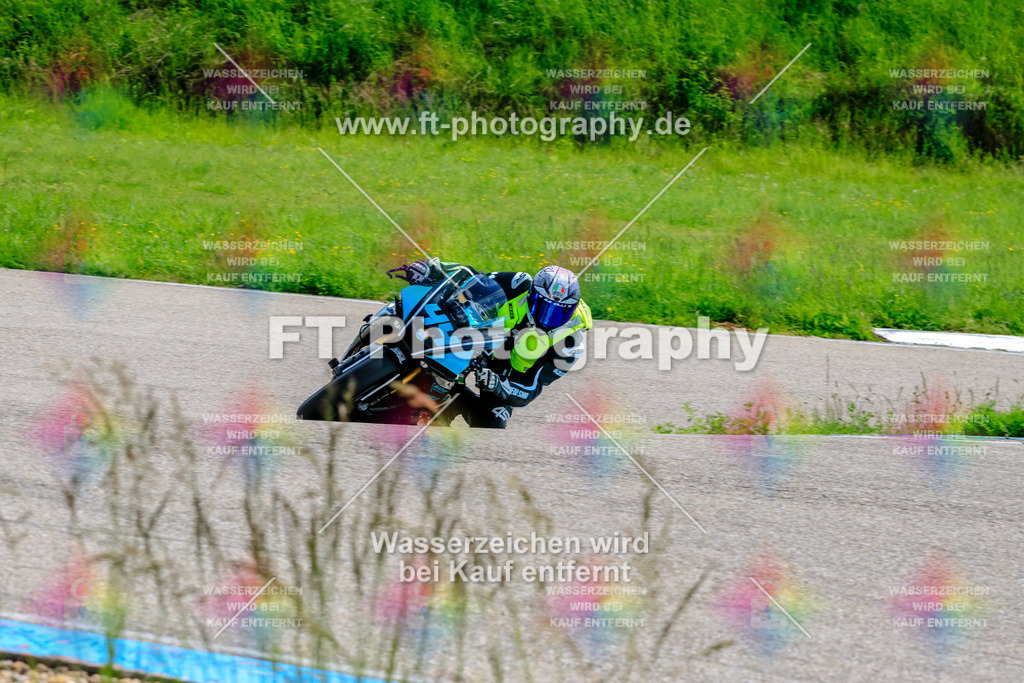 MotoTeam-0424 | Hier findet Ihr Bilder von Touristenfahrten auf der Nürburgring Nordschleife oder von anderen Veranstaltungen die ich besucht habe. Viel Spass beim Durch Schauen 