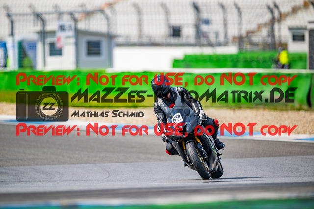 MaZZes_FotoMatrix_240701_6007705_0128 | INST