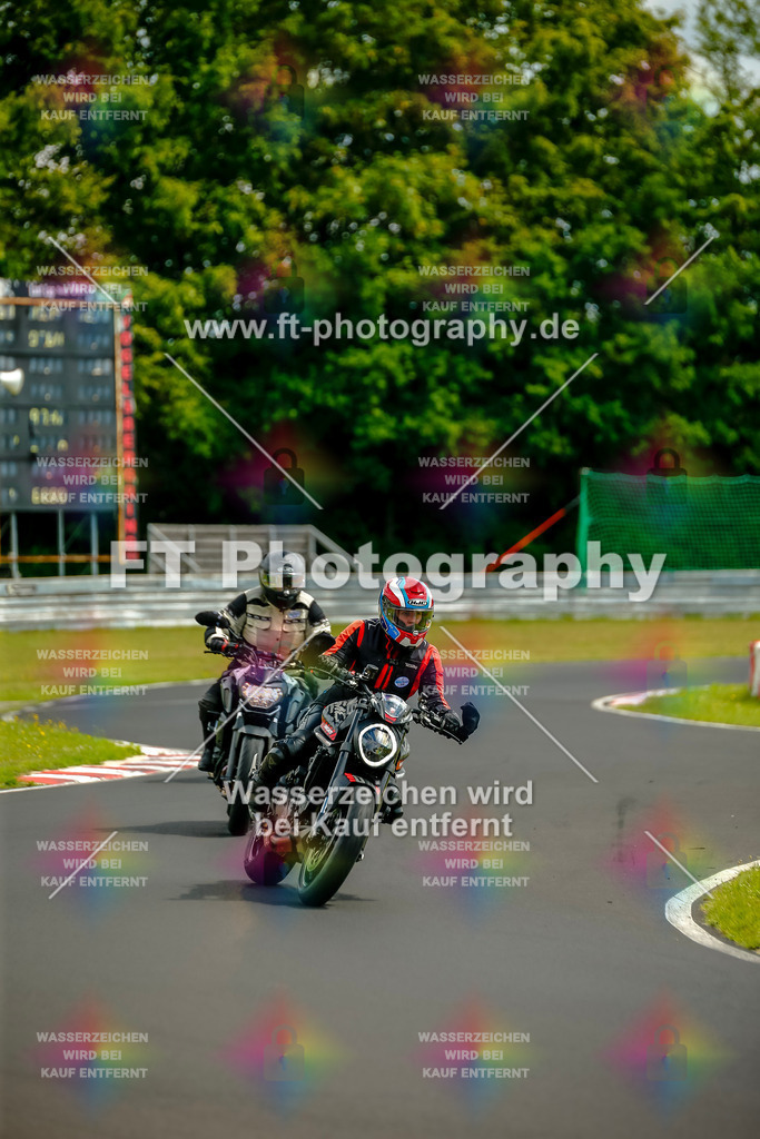 VBK-4952 | Hier findet Ihr Bilder von Touristenfahrten auf der Nürburgring Nordschleife oder von anderen Veranstaltungen die ich besucht habe. Viel Spass beim Durch Schauen 