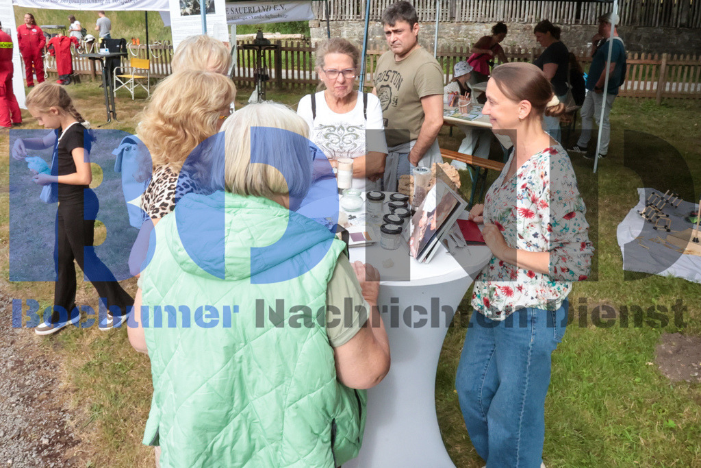 SES_MKRLHE20250705-37 | bond - Realisiert mit Pictrs.com