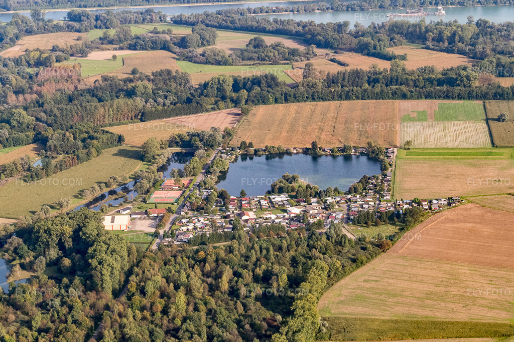 Aerial view: Camping Capfun - Fort Falabraque in Seltz in the state Bas-Rhin, France.Photo: P1000877.jpg taken on 09/15/2014 by Werner Riehm/FLY-FOTO.comResolution of the original: 5472 x 3648 pxWWW.CAPFUN.COM