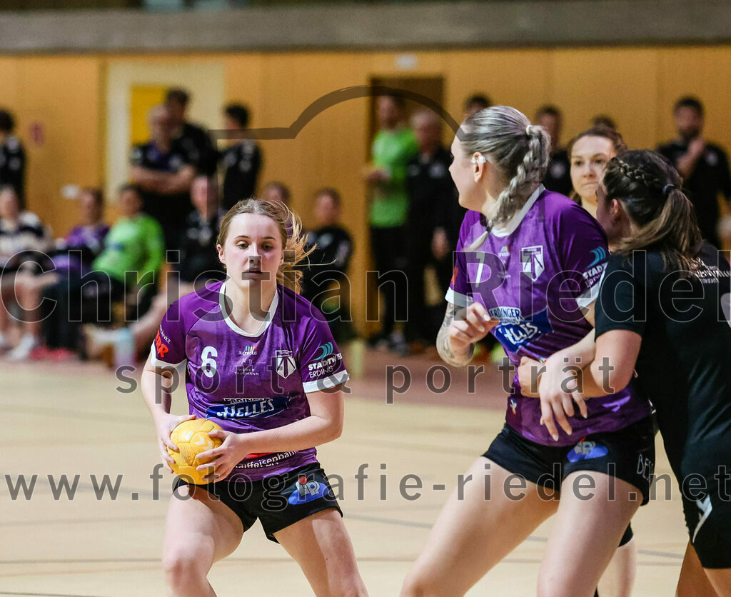 2024-01-27_074_SpVgg_Altenerding_gegen_HSG_Schwab-kirchen | Erding, Deutschland, 27.01.2024:
Handball, Bezirksoberliga Frauen Altbayern 2023 / 2024, 12. Spieltag, SpVgg Altenerding gegen HSG Schwab/kirchen, Endergebnis: 39:28

Marlene Mittermeier (SpVgg Altenerding, #6), Lena Marie Becker (SpVgg Altenerding, #7)

Foto: Christian Riedel / fotografie-riedel.net