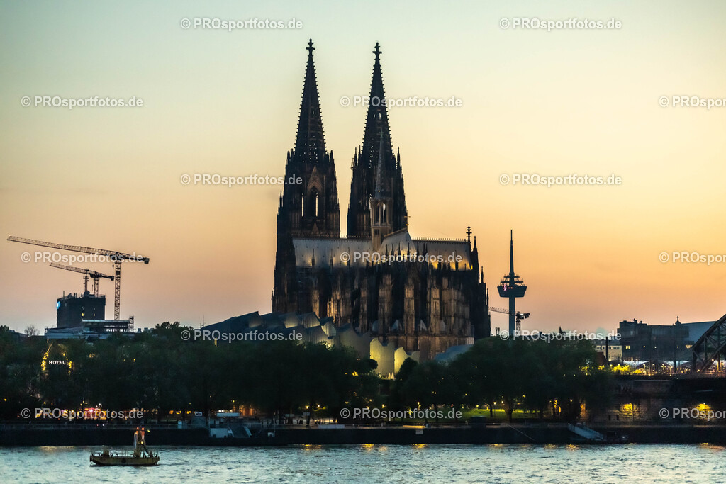 21. ASV Nachtlauf ; Köln, 08.05.24 | Impressionen vom 21. ASV Nachtlauf  am 08.05.24 in Köln (Deutschland). Foto: BEAUTIFUL SPORTS/Ulrich Faßbender