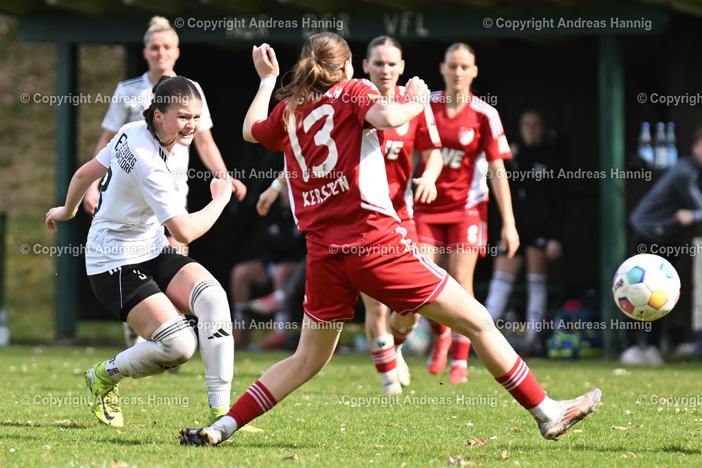 Fußball I Frauen I Saison 2024-25 I Oberliga I FC Jesteburg-Bendestorf - SpVg Aurich Frauen I 13.4.2025 | a-hannig - Realisiert mit Pictrs.com