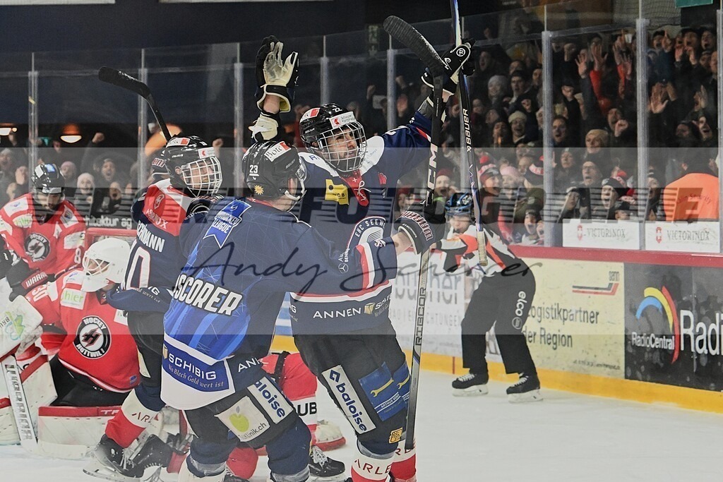 aaaaDSC_3373 | Kaufen Sie Sportbilder im Onlineshop von Andy Scherrer Sportfotografie. Faszinierende Bilder von Sportevents aus der ganzen Schweiz. Fussball, Frauenfussball, Unihockey, Handball, Schwingen und weiteren Sportarten. - Realisiert mit Pictrs.com