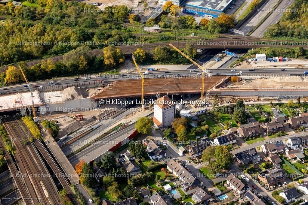Luftbilder  Duisburg-6995 | Luftbild Baustellen zum Umbau und der Sanierung sowie Neugestaltung des Autobahnkreuz Kaiserberg mit "Spaghetti-Knoten" in Duisburg im Ruhrgebiet im Bundesland Nordrhein-Westfalen. Das Kreuz über dem Fluss Ruhr im Ruhrgebiet verbindet die Bundesautobahn A 3 mit der Autobahn A 40. - Realisiert mit Pictrs.com