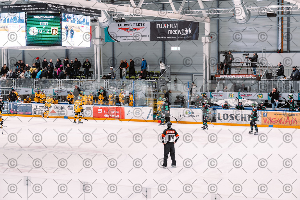 Alligators_vs_Toelz_18_11_2025-68 | Höchstadt Alligators Fotogalerie: Eishockey-Action aus Franken. Professionelle Spielfotos, Portraits & Stadionbilder zum Download. Jetzt entdecken! - Realisiert mit Pictrs.com