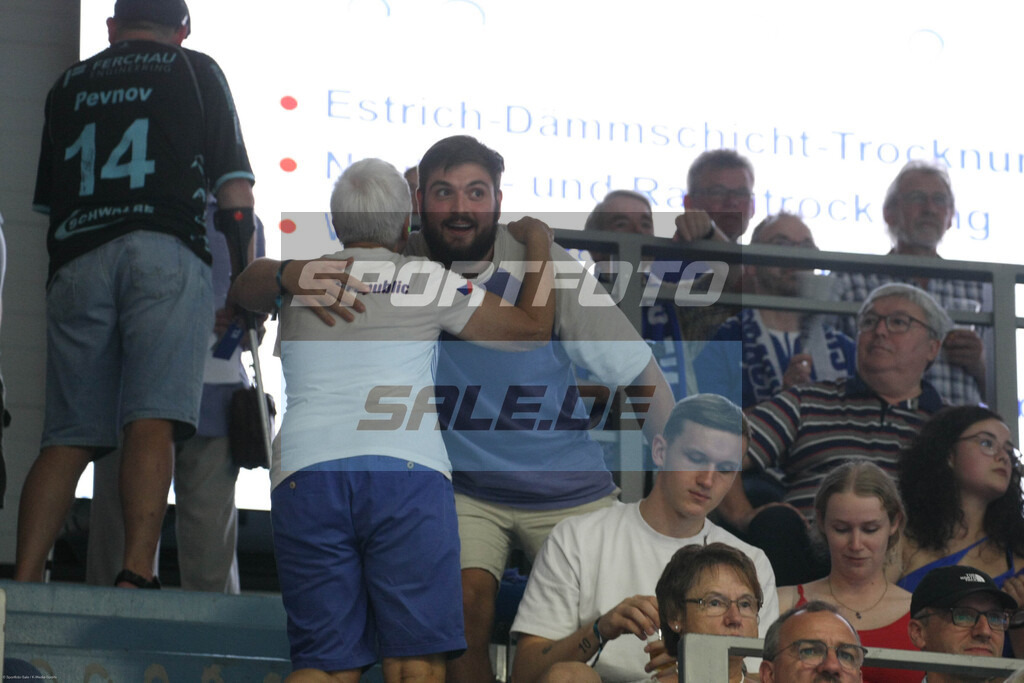 VFL Gummersbach - TSV Hannover Burgdorf | Jonas Stüber - © Sportfoto-Sale (MK) - Realisiert mit Pictrs.com