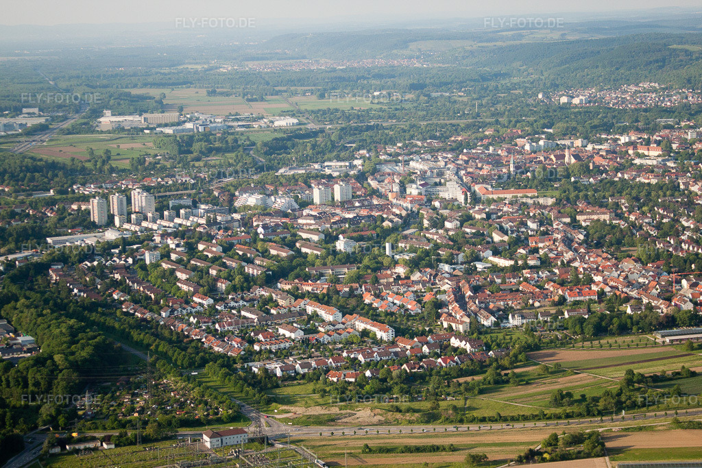 Luftbild: Durlach-Aue im Ortsteil Durlach in Karlsruhe im Bundesland Baden-Württemberg in Deutschland. Foto: IMG_27412.jpg vom 23.05.2010 durch Werner Riehm/FLY-FOTO.de