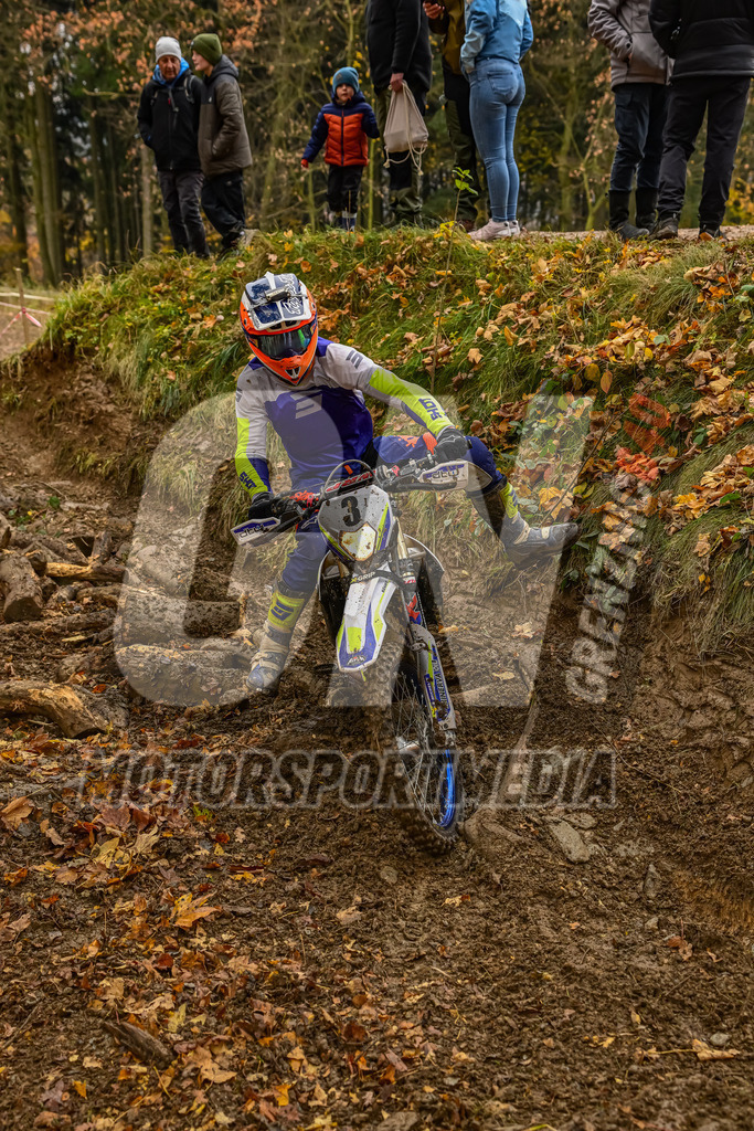 NZ8_5678 | grenznic640