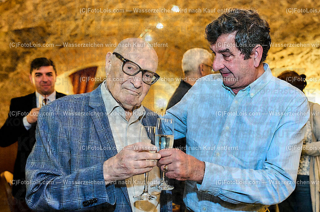 ALP9588_Foederation_Chopin-Ges_Kanitzer-Paszkiewicz | (C)FotoLois.com, Alois Spandl, Föderation der internationalen Chopin-Gesellschafen (deren gibt es weltweit 34) - Zusammentreffen und Sitzung im Vorfeld des XXXIX. Chopinfestivals in der Kartause Gaming und Rahmenprogramm - Ausflug mit dem Bus zum Lunzer See und nach Lackenhof, gemeinsames Abendessen, Do 3. August 2023.