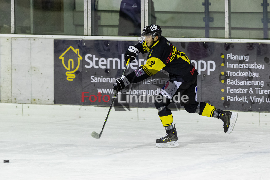 C1DX2417 | Shop für Sportfotografie, Bilddatenbank, Pressefotografie, Fußball, Eishockey, Aktionsfotos