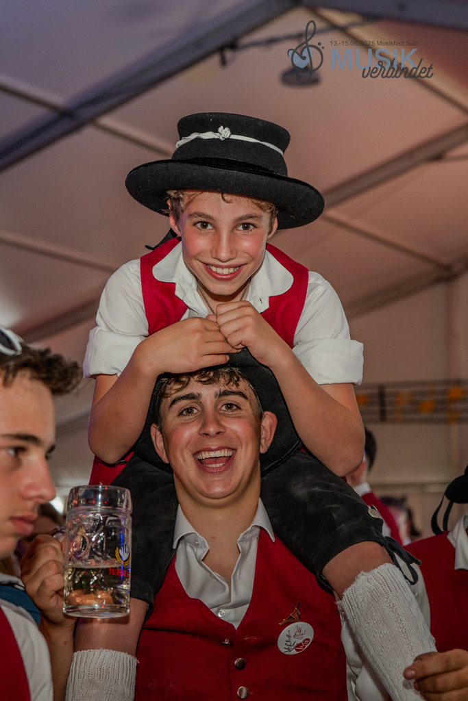 DSC_6241 | "Fussifoto.com – Ihr Ansprechpartner für hochwertige Fotografie! Entdecken Sie kreative Bilder und professionelle Dienstleistungen. Kontaktieren Sie uns für Ihre Projekte!"