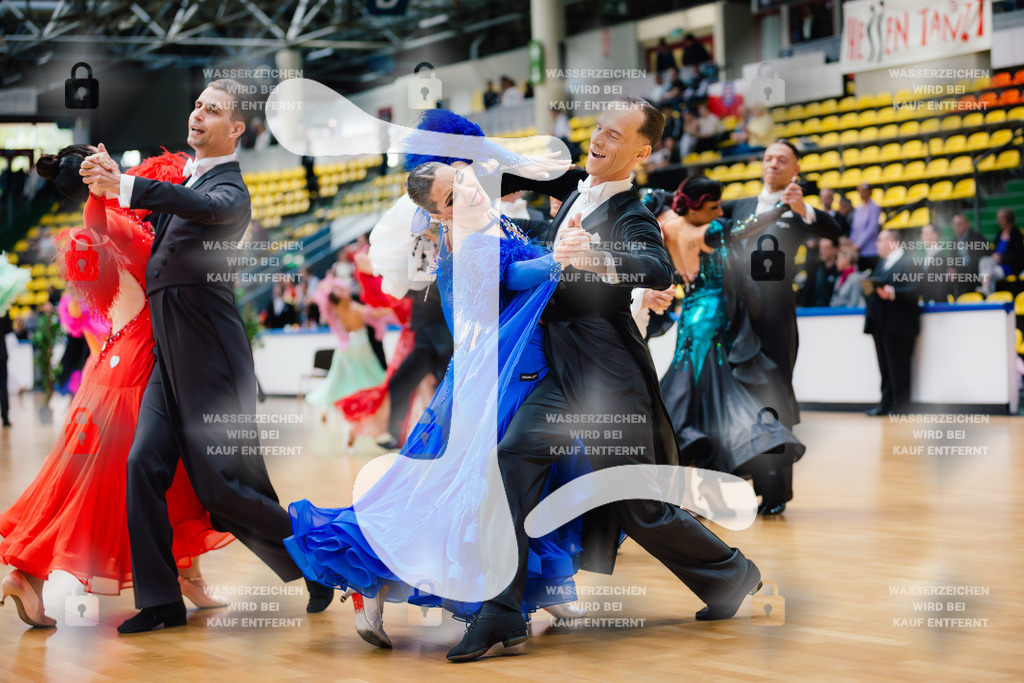 Hessen Tanzt WDSF Open Senior I Standard 3rd (16) Martin Cech _ Katerina Cechova (Czech Republic)-2025-05-17-7220 | Webshop for digital downloads and prints of dance sport, event & show photographer Julian Link - Realisiert mit Pictrs.com