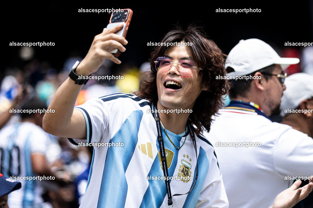 FOOTBALL : Argentine vs Espagne – Finale de la Coupe du Monde FIFA 2026. New York New Jersey Stadium, East Rutherford, New Jersey, États-Unis. 19/07/2026. | Ambiance avec les supporters de l'équipe de Argentine