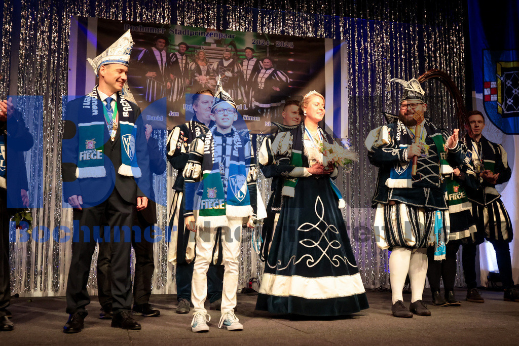 SES_GROBOKA20250208-11 | bond - Realisiert mit Pictrs.com