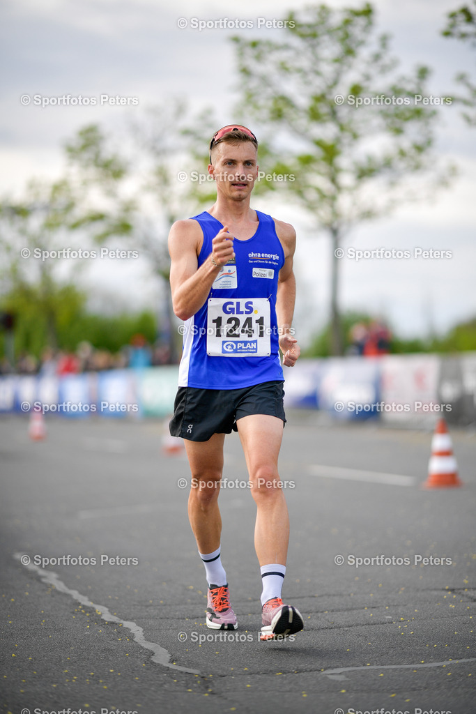 _KP17897_1 | 13.04.2025, xkaix, Leichtathletik Deutsche Meisterschaft 2025, Straßengehen v.l. Jonathan Hilbert (LG Ohra Energie) - Realisiert mit Pictrs.com