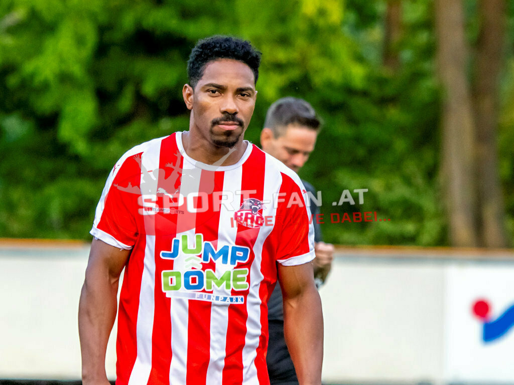 FC KAC - FC Lendorf Kärntner Liga | FC KAC - FC Lendorf am 26.08.2022 in Klagenfurt
(Sportplatz), AUSTRIA, (Photo by Ernst Krawagner sport-fan.at),  - Realisiert mit Pictrs.com