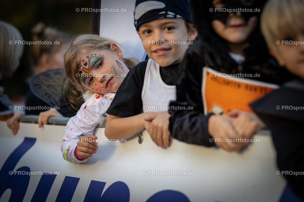 Halloween Run 2022 in Koeln, 31.10.2022 | Impressionen vom Halloween Run 2022 am 31.10.2022 in Koeln (Forstbotanischer Garten Rodenkirchen). Foto: BEAUTIFUL SPORTS/Axel Kohring