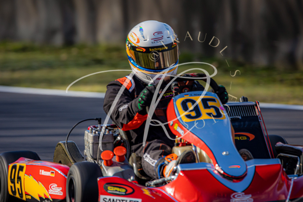 B6D2C35E-A8BA-45D6-9007-0EB7E9FDFD4A | traudl_s_fotos