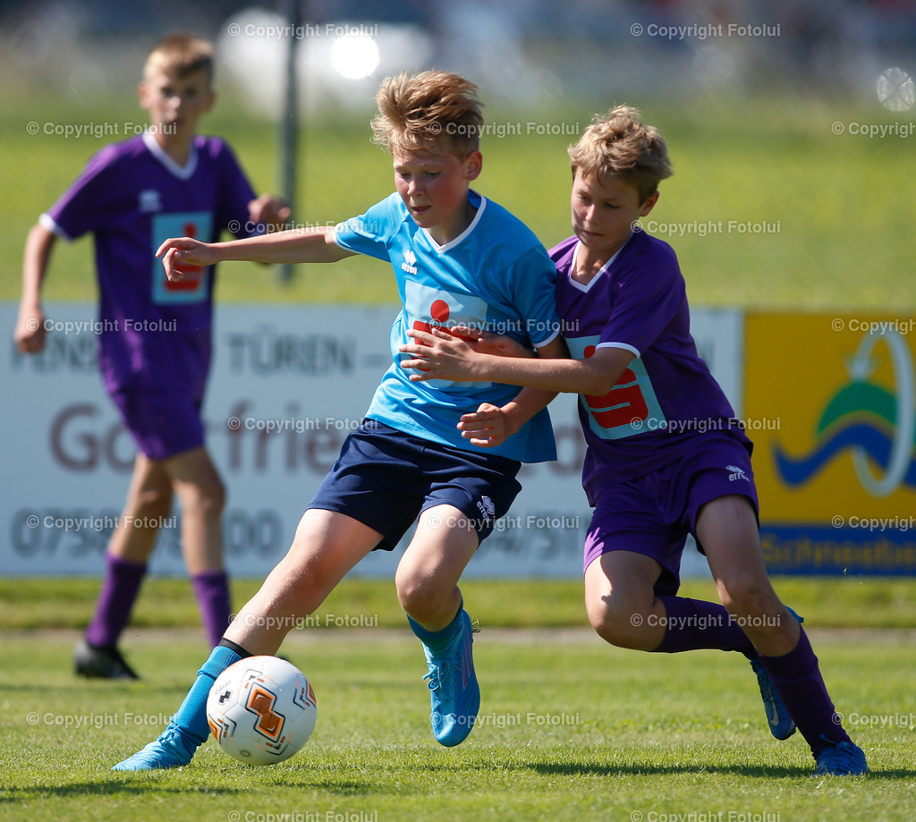 A_LUI_010622_67 | SPORT,FUSSBALL,SPARKASSE SCHUELERLIGA LANDESFINALE 2022 PETTENBACH 01.06.2022 IM BILD: (LAMBACH VIOLETT) UND (ROHRBACH BLAU) FOTO.FOTOLUI