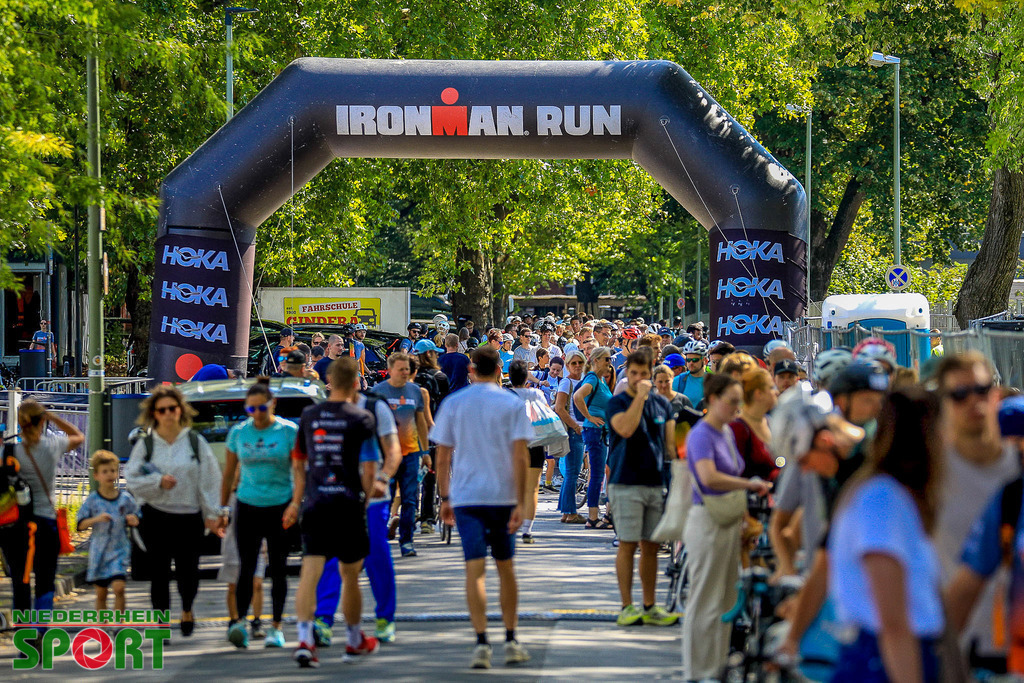 IRONMAN70-3-Duisburg-2025__SonstNoch_006 | Bildergalerie von Sport-Ereignissen aber auch von weiteren spannenden Dingen - nicht nur vom Niederrhein. In Anlehnung an den bekannten Spruch von Hanns Dieter Hüsch heißt das Motto: "Niederrhein ist überall".  - Realisiert mit Pictrs.com