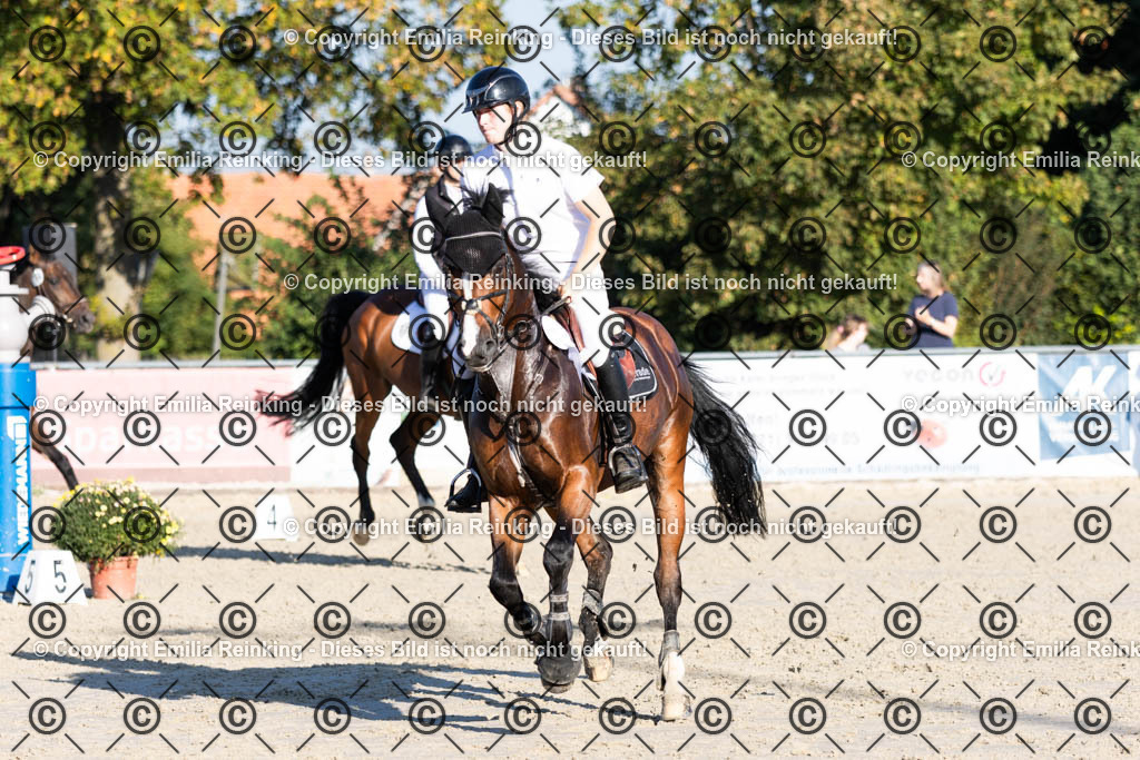 CL5A8171 | Emilia Reinking Fotografie - Realisiert mit Pictrs.com