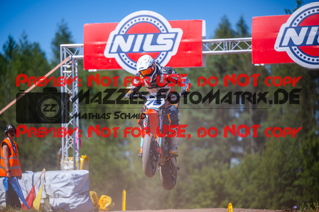 MaZZes_FotoMatrix_240816_6021986_0807 | UE40