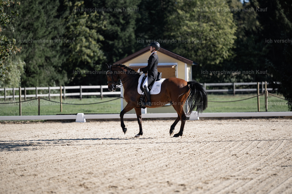 FHC2026_P09_22_10694 | Fichtenhof Classics 2026 – Grand Prix de Dressage - VOLTAIRE Design Preis, Reitanlage Fichtenhof, Sch ftlarn