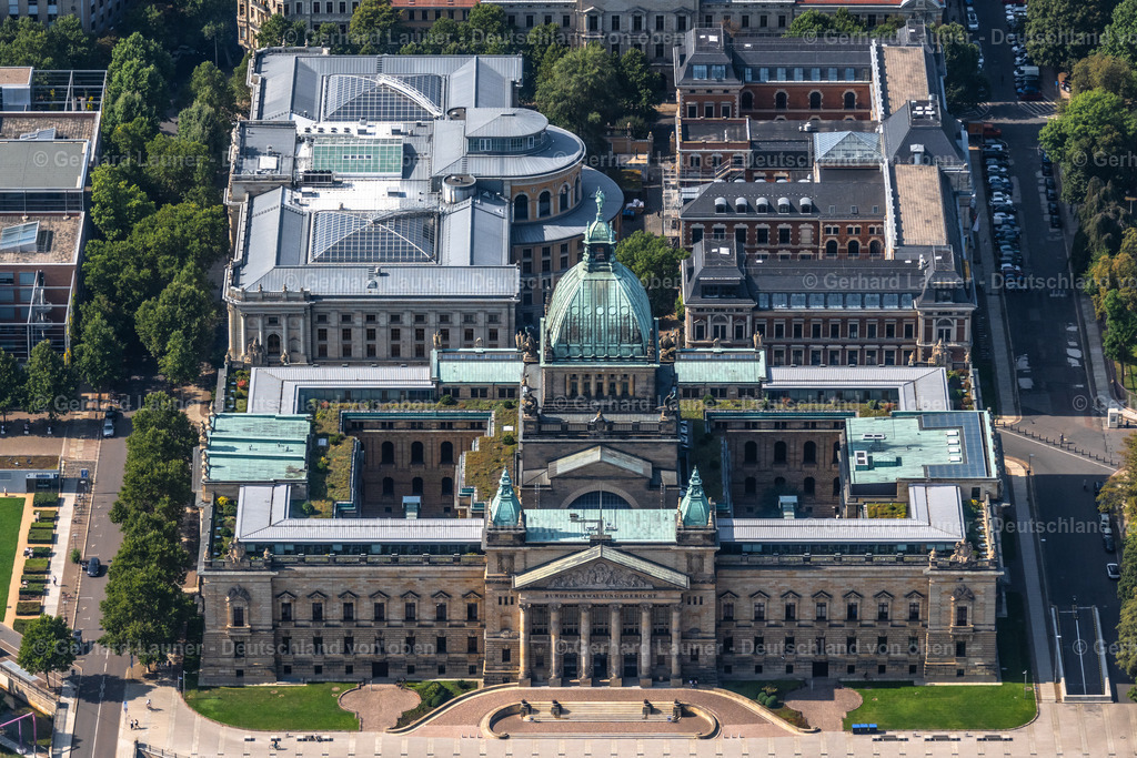 4039433 | LEIPZIG 14.09.2020 Gebäudekomplex des Bundesverwaltungsgericht am Simsonplatz im Ortsteil Zentrum-Süd in Leipzig im Bundesland Sachsen. // Building complex of the Bundesverwaltungsgericht on Simsonplatz court in the district Zentrum-Sued in Leipzig in the state Saxony. Foto: Gerhard Launer