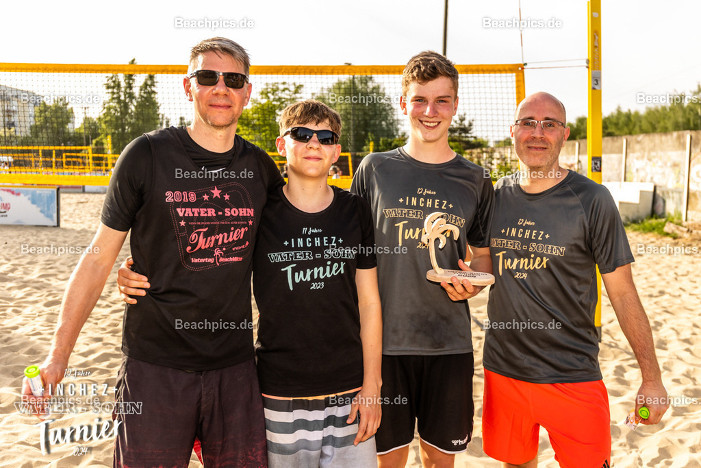 2024-00099957-Vater-Sohn-Turnier-2 | 09.05.2024; Berlin Foto: Gerold Rebsch - www.beachpics.de