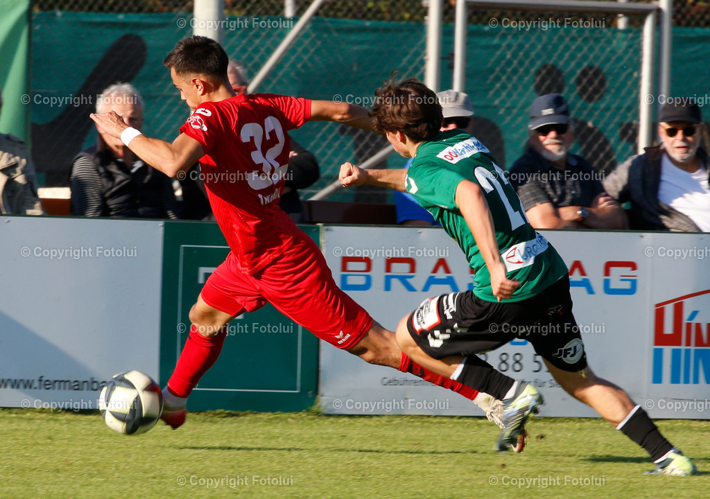 A_LUI_250925_0000019 | SPORT,FUSSBALL REGINALLIGA MITTE ASKOE OEDT-JUNGE WIKINGER 27.09.25 IM BILD: FILIP BRESKIC  (OEDT) UND ELIAS KRAIN (JUNGE WIKINGER FOTO:FOTOLUI