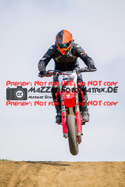 MaZZes_FotoMatrix_240622_6007705_7019 | S4