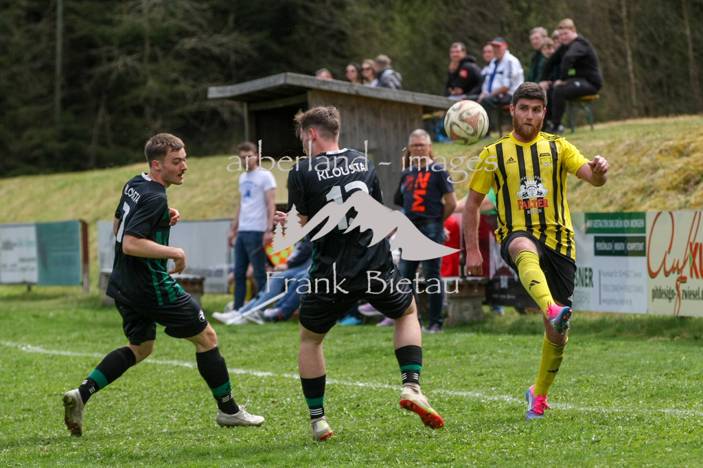 993T5690 | Medien- Sport- Entertainmentfotos