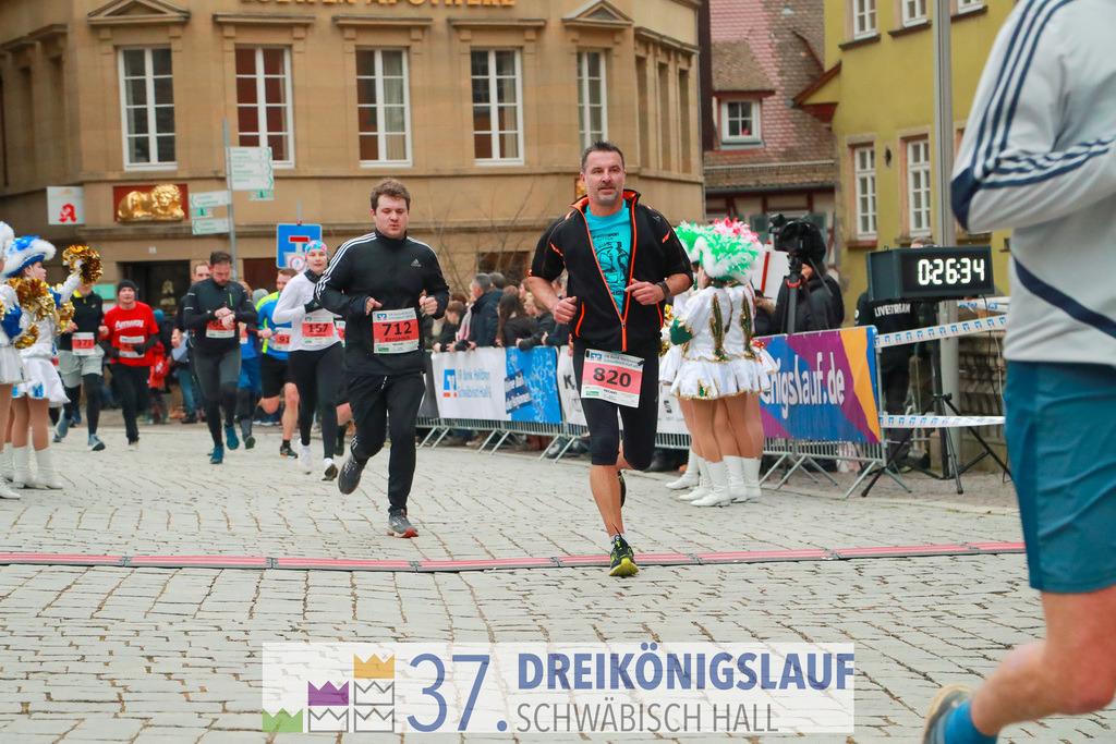 VR Bank Hauptlauf 10000m | 3 Koenigslauf 2023 - Realisiert mit Pictrs.com