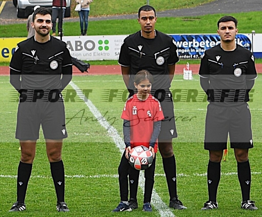 sDSC_8520b | Kaufen Sie Sportbilder im Onlineshop von Andy Scherrer Sportfotografie. Faszinierende Bilder von Sportevents aus der ganzen Schweiz. Fussball, Frauenfussball, Unihockey, Handball, Schwingen und weiteren Sportarten. - Realisiert mit Pictrs.com