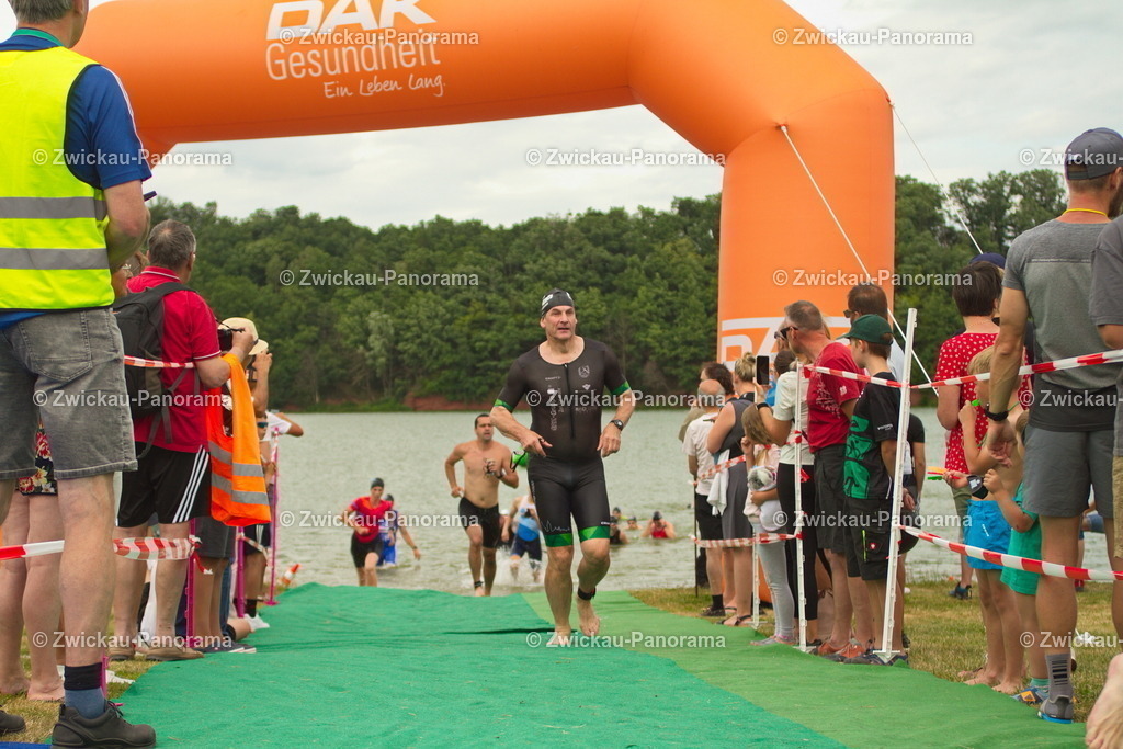 2023_0630_KoberTriathlon_Jeder0135 | Urban. Natur. Panorama. Luftbild. 
Der Bildershop für aufregende Perspektiven!
Für Deko, Wandbild und Kalender!
Wir bringen LED-Bilder zum Leuchten!
