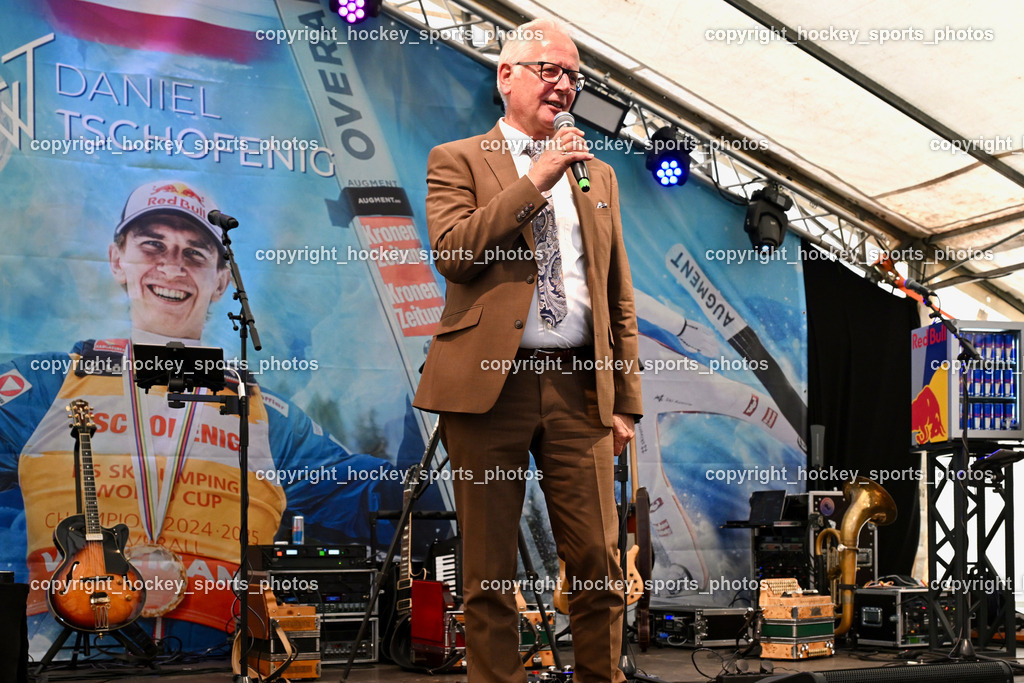 Empfang Daniel Tschofenig | Landtagspräsident Kärnten Reinhart Rohr, Empfang Daniel Tschofenig, Empfang Daniel Tschofenig am 10.05.2025 in Hohenthurn (Mehrzweckhaus Hohenthuurn), Austria, (Photo by Bernd Stefan)