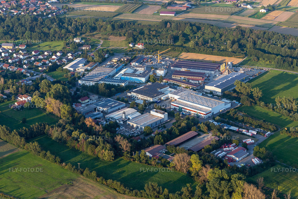 Industrie- und Gewerbegebiet mit Spiess Transport International GmbH, TU Maschinen- und Anlagenbau GmbH, Eurostahl KG, Fensterle Bauunternehmen GmbH | Luftbild: Industrie- und Gewerbegebiet mit Spiess Transport International GmbH, TU Maschinen- und Anlagenbau GmbH, Eurostahl KG, Fensterle Bauunternehmen GmbH in Ertingen im Bundesland Baden-Württemberg in Deutschland. Foto: IMG_129015.jpg vom 03.09.2021 durch ©2025 Werner Riehm fly-foto.de/copyright - Realisiert mit Pictrs.com