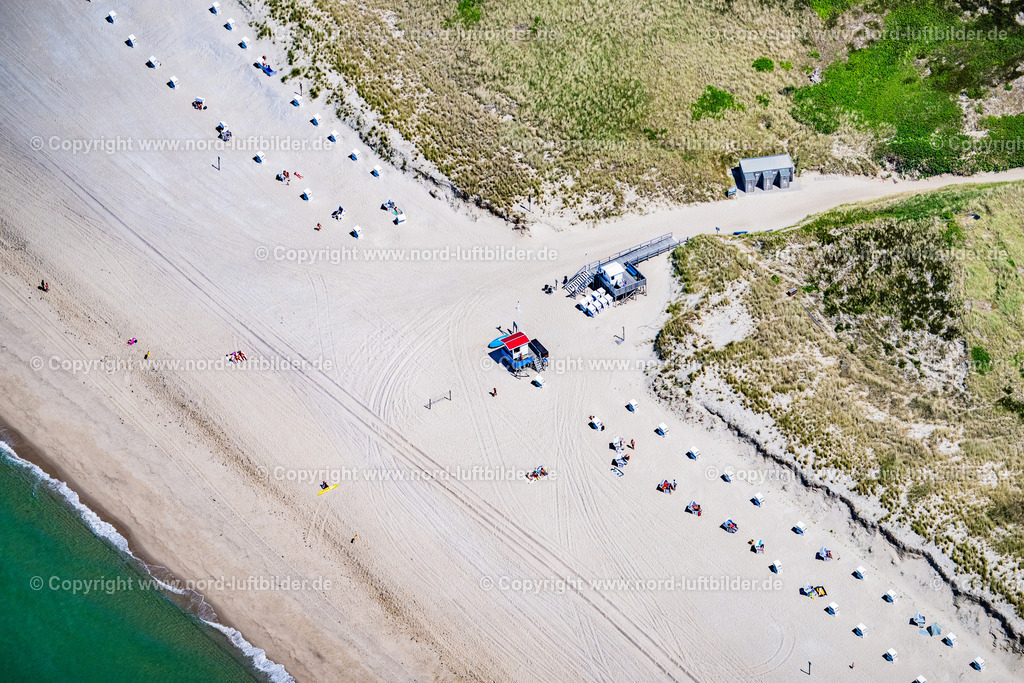 Sylt_List_Strand_Bei_Der_Strandhalle_Sylt_ELS_117210625 | LIST AUF SYLT 13.08.2025 V. // V. Foto: Martin Elsen