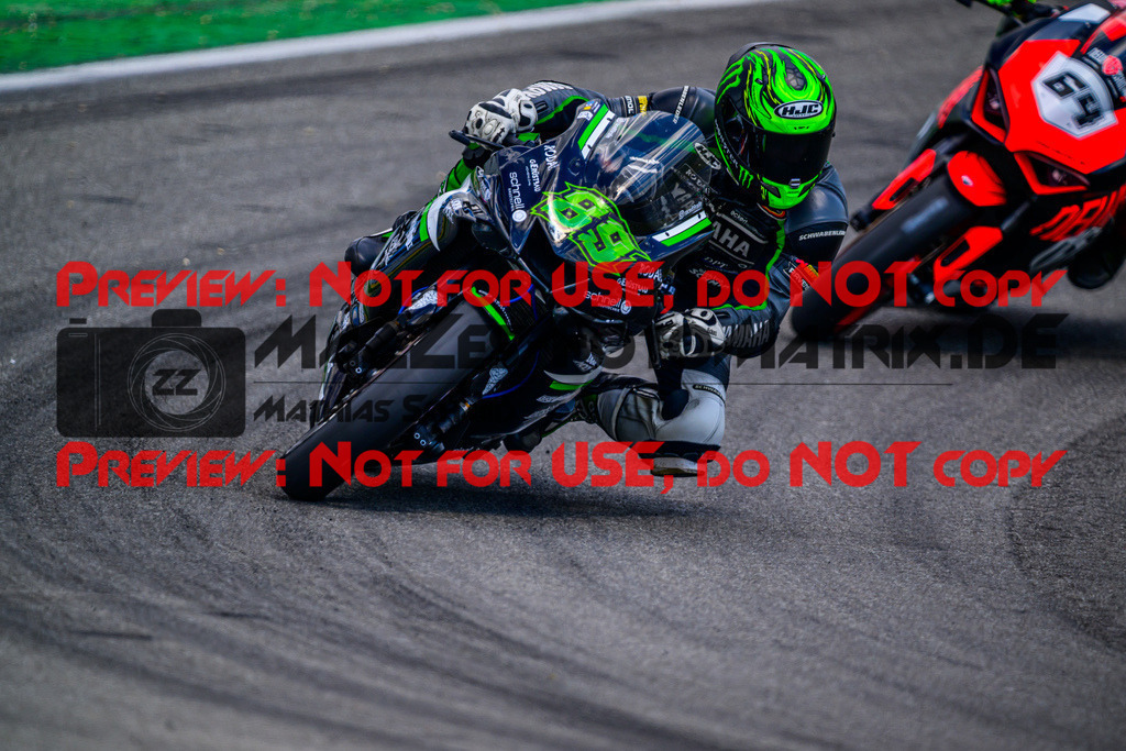 MaZZes_Fotomatrix_20250628_6007705_5103-2 | WEISS