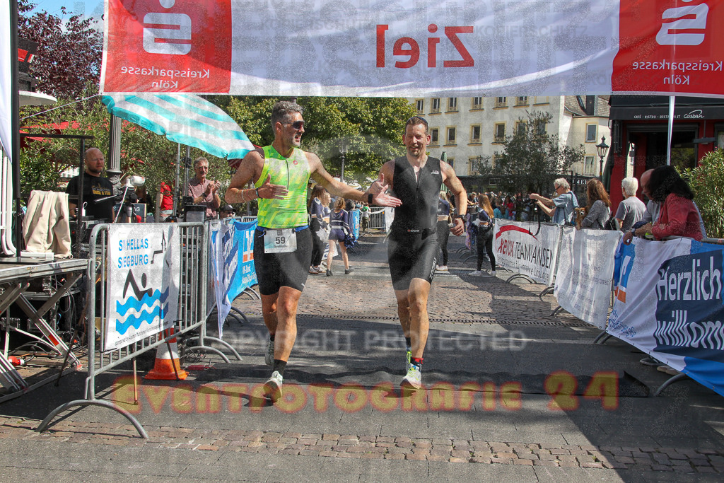 250824_1237_EV4_9327 | Sportfotografie im Rhein-Sieg Kreis, Köln, Bonn, NRW, Rheinland Pfalz, Hessen, etc. Unser Tätigkeitsfeld umfasst den Laufsport vom Volkslauf über den Marathon, Duathlon, Triathon bis zum Ultralauf wie Kölnpfad Ultra oder Schindertrail.