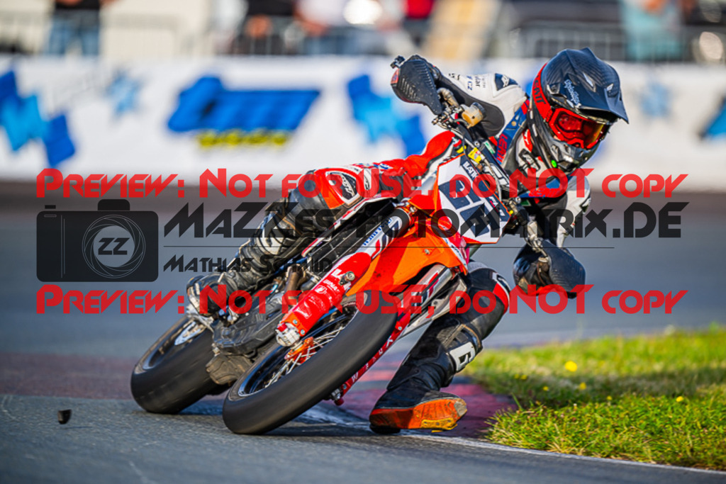 MaZZes_FotoMatrix_231001_7960 | S1