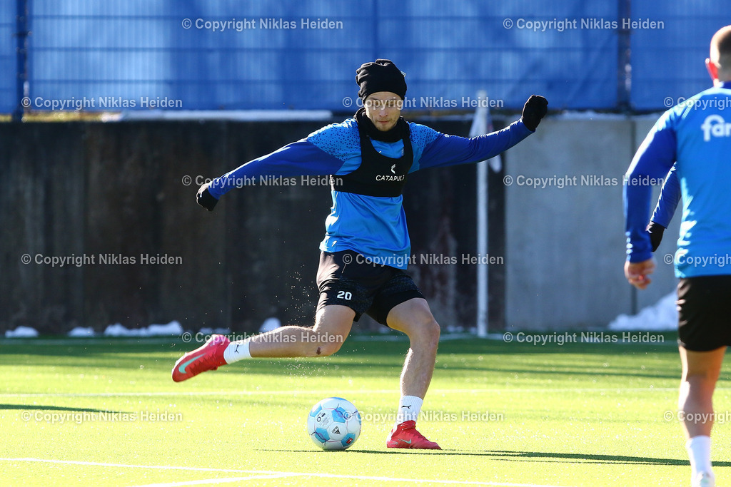 NH_HolsteinKiel_Training_19022025 | #20 Fiete Arp (Holstein Kiel)Fußball I Herren I Training I Saison 2024-2025 I Holstein Kiel I 19.02.2025 I Citti-Fußballpark
