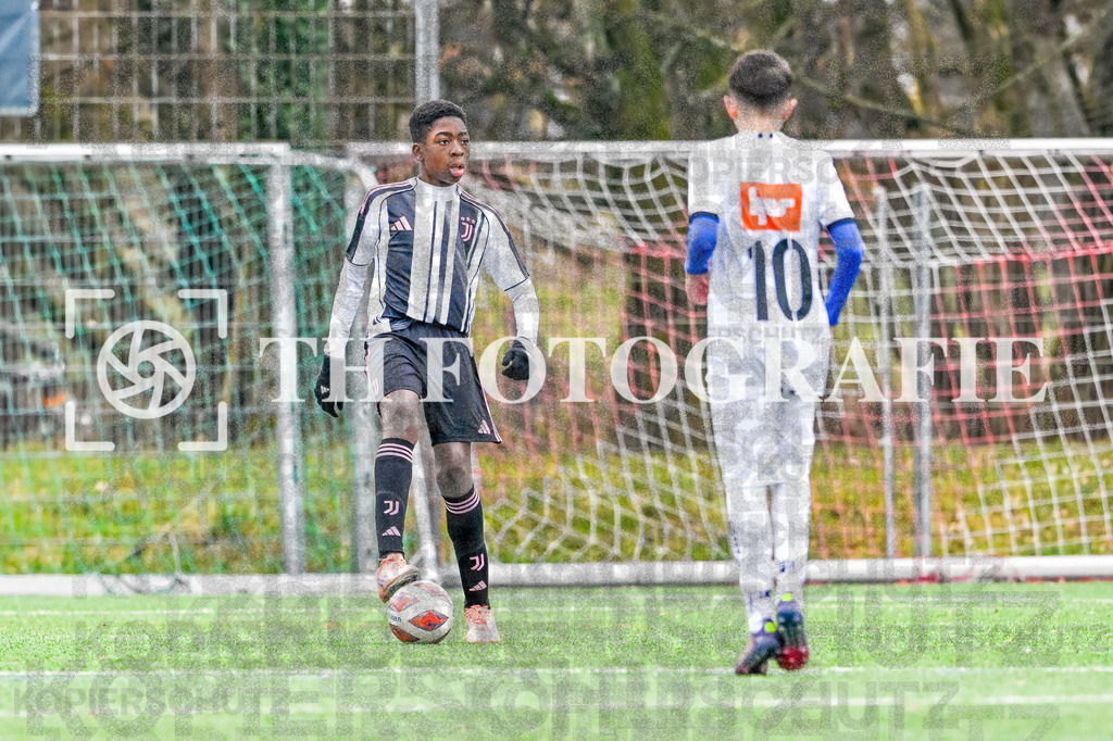 GER, Juventus - FC Aarau,  Fussball, PS-Immo-Cup 2026,U13 Feldturnier, 18.01.2026 | Juventus, FCA