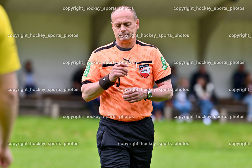 WSG Radenthein vs. Union Matrei | Michael Moser Referee, WSG Radenthein vs. Union Matrei, WSG Radenthein vs. Union Matrei am 26.04.2025 in Radenthein (Sportplatz Radenthein), Austria, (Photo by Bernd Stefan)