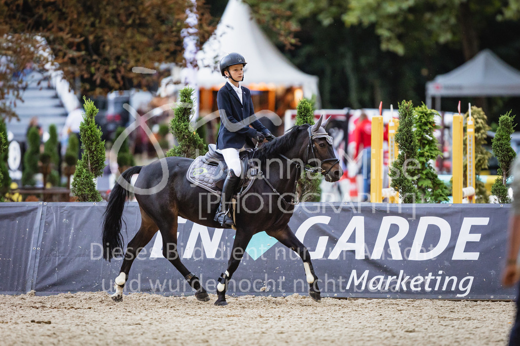 220909_OWLCh_PonyTrophy-102 | Deine schönsten Turniermomente als professionelle Fotos! Entdecke hochwertige Pferdesport-Fotografie im Online-Shop. Jetzt Fotos finden & bestellen!